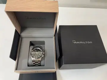 해밀턴 크로노그래프 블랙 다이얼 시계