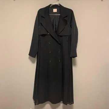 블랙 더블 브레스트 트렌치코트