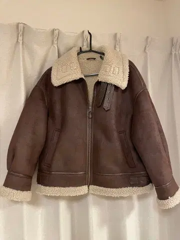 MURUA 무스탕 코트