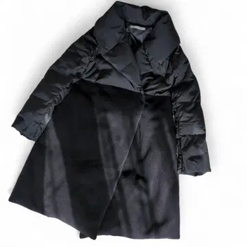 Theory luxe 띠어리 럭스 절개 다운 코트 38 M 블랙