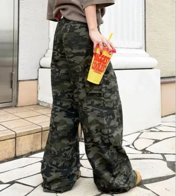 sedacle 세다클 지퍼 포켓 패턴 카고 팬츠 카모플라쥬