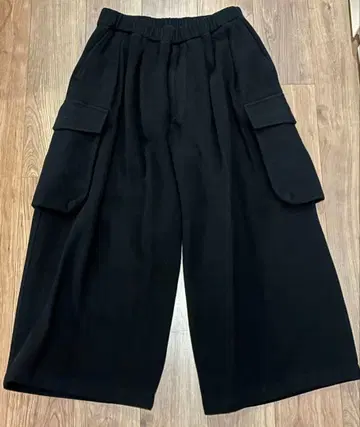 is_ness 와이드 팬츠