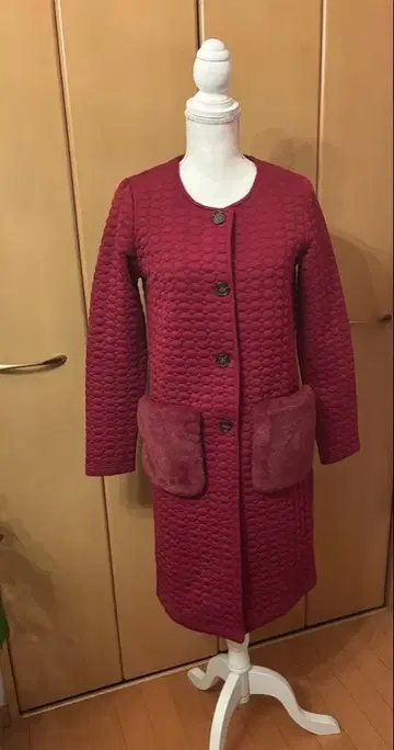 와인 레드 퀼팅 롱 코트 S