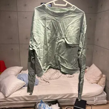 HUF 긴팔 T셔츠 M 사이즈 포켓 부착