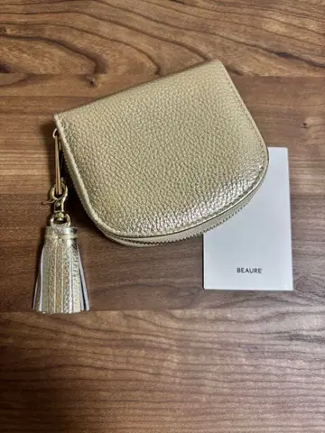 [ 미사용 ] BEAURE 이단 접이식 라운드 지퍼 미니 지갑