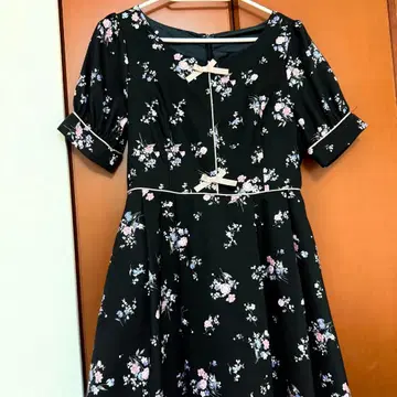 evelyn 꽃무늬 원피스 에블린