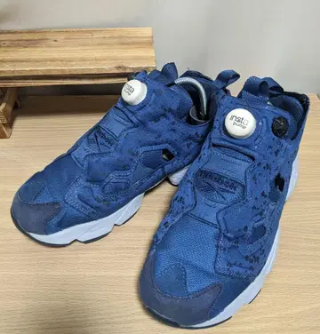 리복 인스타펌프 퓨리 SP 네이비/패턴 사이즈 24.5cm