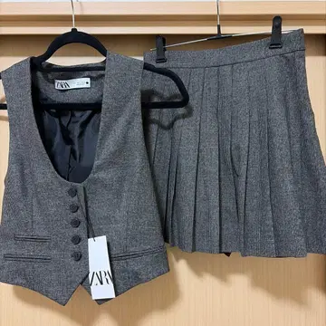 ZARA 그레이 체크 무늬 베스트 스커트 셋업