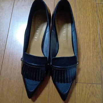 LE TALON 블랙 프린지 스틸레토 펌프스