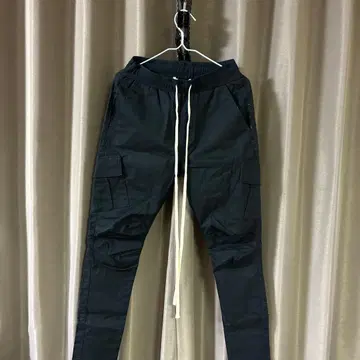 mnml, 카고 팬츠