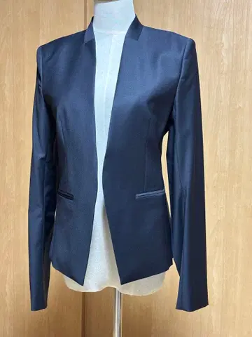 theory 테일러드 자켓 노카라 긴팔 L 사이즈