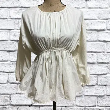 A106 유니클로 JW 앤더슨 XS 블라우스 라운드넥 셔츠