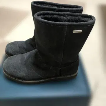 EMU Patersoo 클래식 로 어그 부츠 25cm