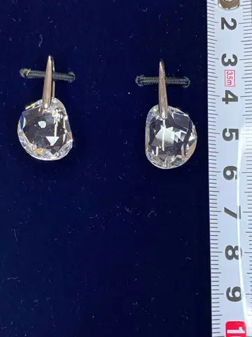 스와로브스키 드롭형 귀걸이