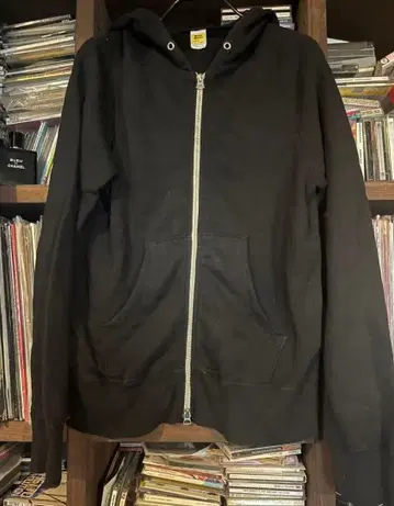 VELVA SHEEN 지퍼 후드티 MADE IN USA