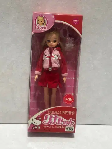 리카짱 헬로키티 한정판 콜라보 인형