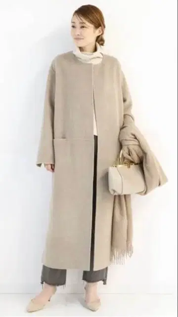 두지엠 클라세 victorian 리버 롱 노카라 코트 36