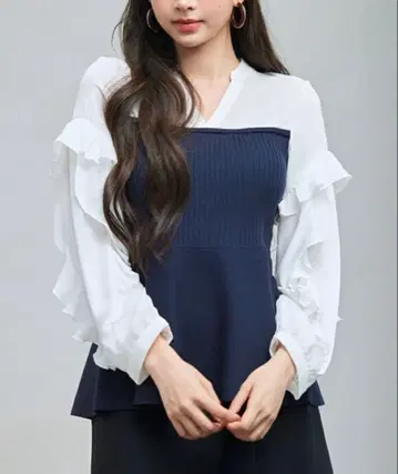 세존드파피용 니트 뷔스티에 도킹 페플럼 블라우스