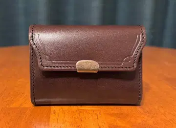 Dual 안장 풀업 컴팩트 지갑