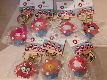 산리오 미야쿠미야쿠 콜라보 입체 마스코트 클리어 컴플리트