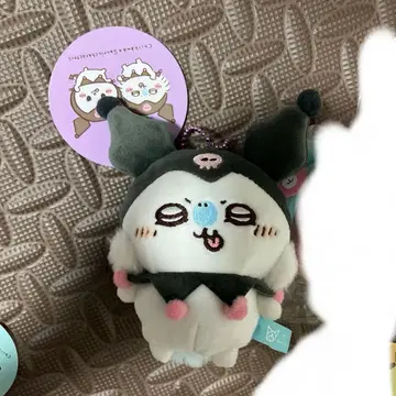 치이카와 산리오 콜라보 마스코트 모몽가