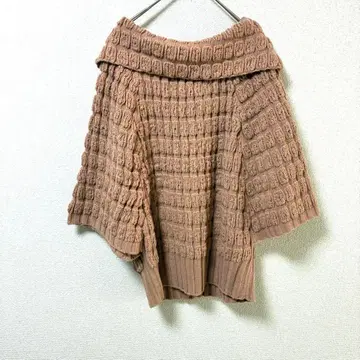 [ 새상품급 ] AFRICATARO 아프리카타로 판초풍 니트 허니콤 패턴