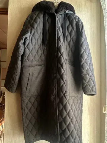 나노 유니버스 x 니시카와 롱 다운 코트