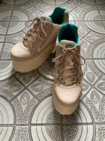 요스케 통굽 스니커즈 아이보리