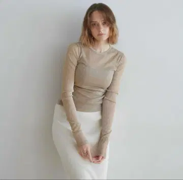 택 포함 새상품 searoomlynn 에어리 Fit 라메 상의 골드