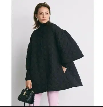 셀포드 퀼팅 코트 블랙