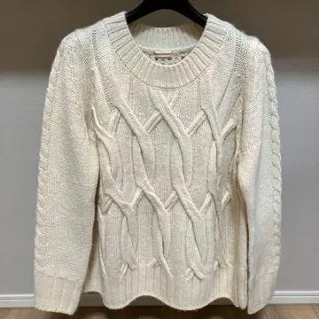 드레 스테리아 아이보리 케이블 니트 스웨터 알파카 100%