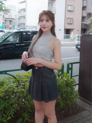 EAT ME 뷔스티에 디자인 라메 리브 TOP