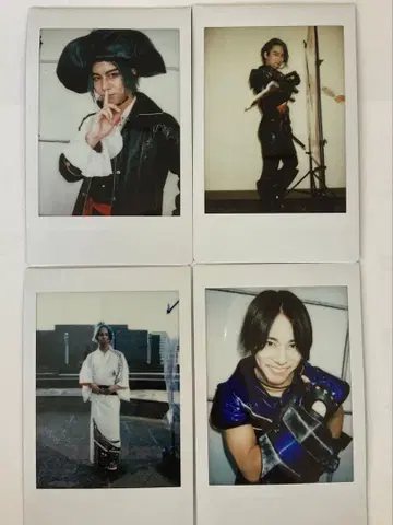 리얼피스 과장 폴라로이드 4장 세트