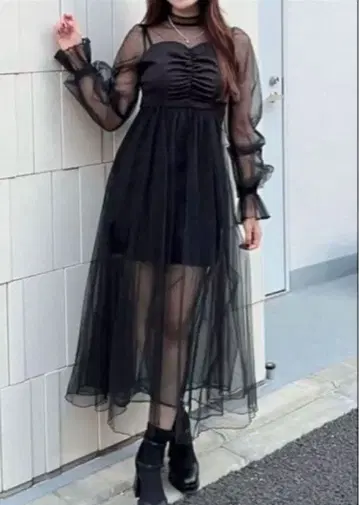 EATME BACK 리본 도킹 튤 원피스 블랙