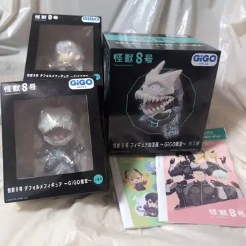 괴수 8호 SD 피규어 2체, 피규어 가습기, A5 노트 2권 세트