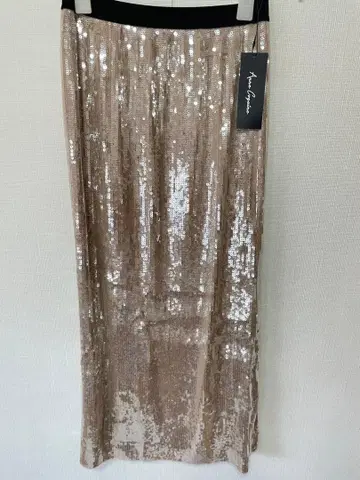 택 포함 새상품 정가 1.8만 앤코키뉴 스팽글 타이트 스커트 3