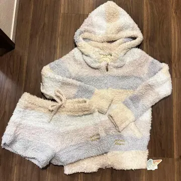 새상품 pique 플리스 룸웨어 세트 택 포함