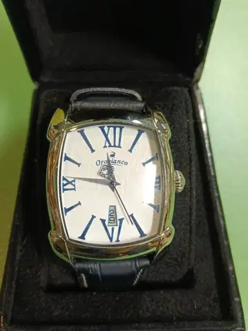 Orobianco 쿼츠 손목시계 화이트/블루