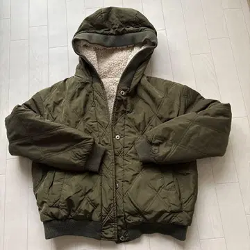 새상품급 ZARA 리버서블 퀼팅 자켓 자라