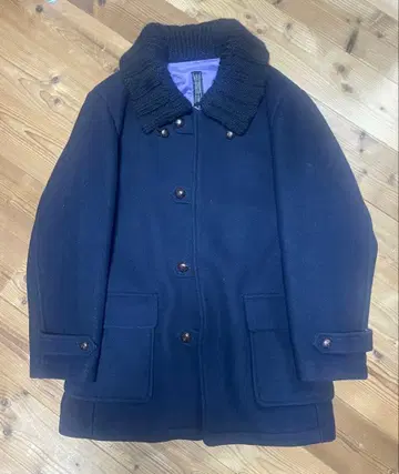 네이비 울 피코트 니트 옷깃