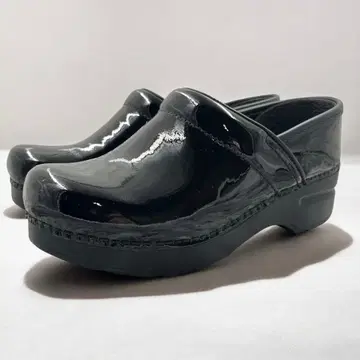 [ 컨디션 최상 ] 단스코 프로페셔널 36 사보 샌들 통굽 블랙