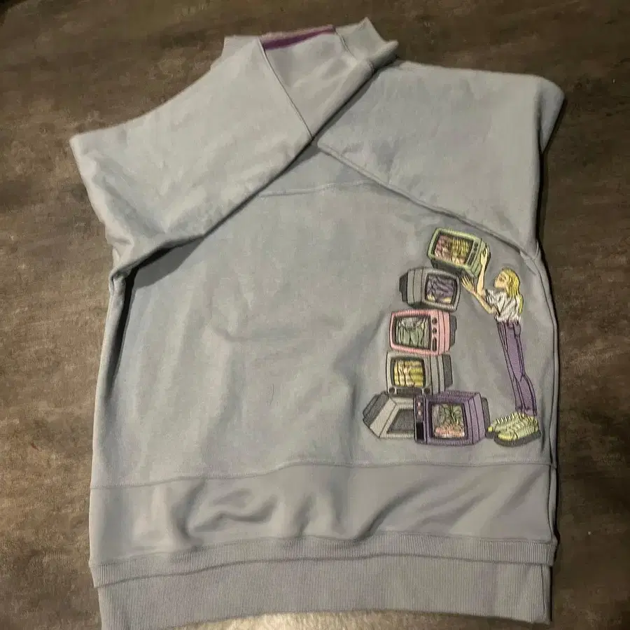 4번째 상품 이미지