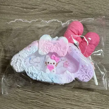 키티 화이트 고양이 스퀴즈