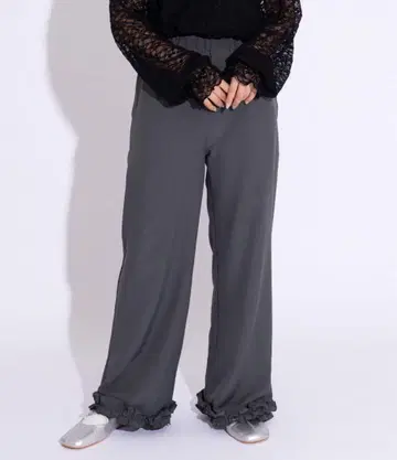 [ 미착용 ] PUNYUS 프릴 슬랙스 팬츠 그레이