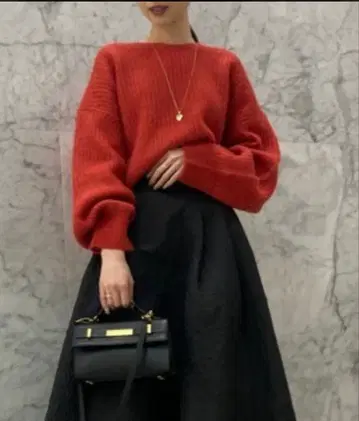 새상품급*미라 오웬*알파카 혼방 얕은 V 로우 게이지 V넥 니트