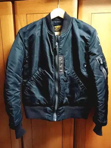 버즈릭슨 윌리엄 깁슨 MA-1 블랙 36REGULAR