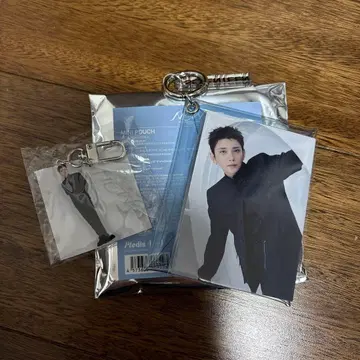 SEVENTEEN new_ new 조슈아 파우치와 키링