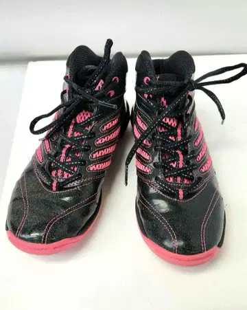 [ 새상품급 ] 미즈노 웨이브다이버스 LG2 22.5cm