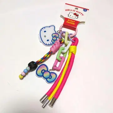 헬로키티 스트랩 참 키링 컬러풀