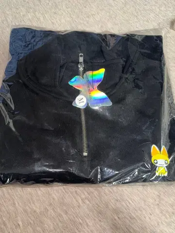 타카네노 나데시코 죠츠키 나오 60% 콜라보 후드티